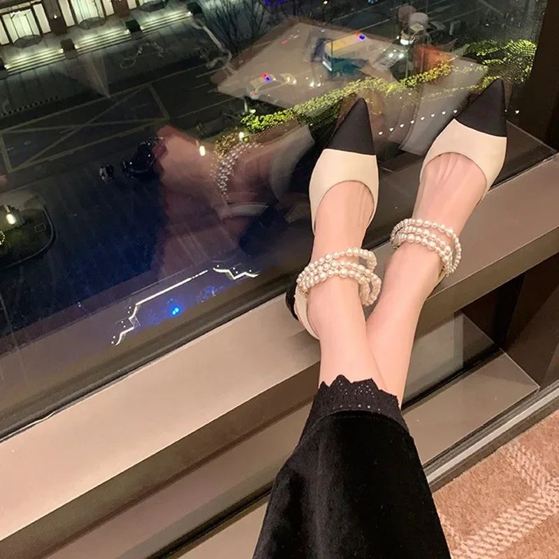 Escarpins à talons carrés en P - Low Block Heel Pump avis et prix