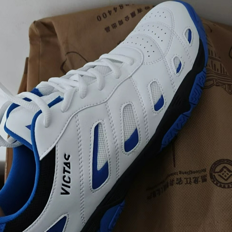 Nouvelles Chaussures de Tennis - Women'S Shoes Vs Men'S avis et prix
