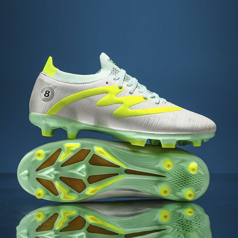 Chaussures de football classiq - Women'S Shoes Vs Men'S avis et prix