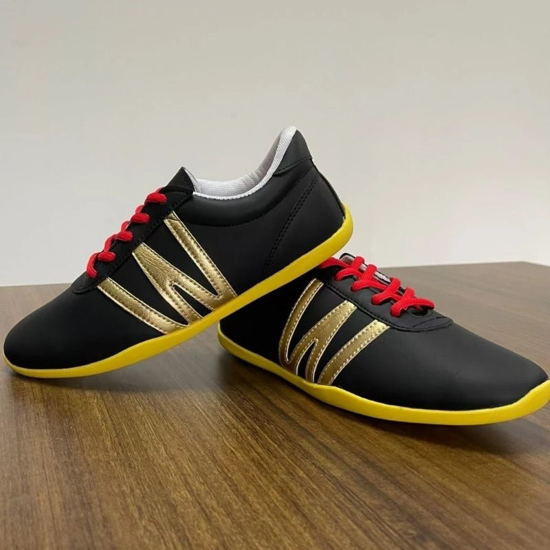 Chaussures d'arts martiaux pro - Women'S Shoes Vs Men'S avis et prix